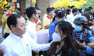 ‘Chuyến xe mùa Xuân’: Đưa 2.000 sinh viên, người lao động khó khăn về quê đón Tết