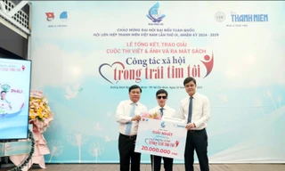 Ra mắt sách ‘Công tác xã hội trong trái tim tôi’