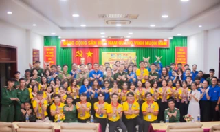 Thêm gắn kết giữa đoàn viên, sinh viên và chiến sĩ quân đội qua chương trình văn nghệ ‘Xuân Chiến sĩ’