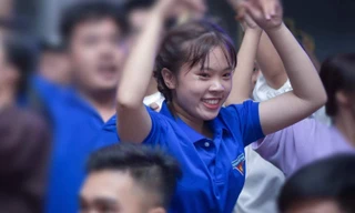 Xúc động những dòng tâm sự về mẹ của nữ sinh năm nhất tham gia tuyến đầu chống dịch