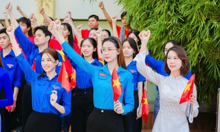Thành Đoàn TP. HCM tổ chức Lễ chào cờ đặc biệt ‘Tôi yêu tổ quốc tôi’