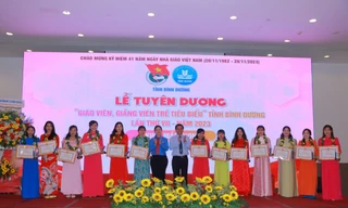 Tỉnh Đoàn Bình Dương tuyên dương giảng viên trẻ tiêu biểu