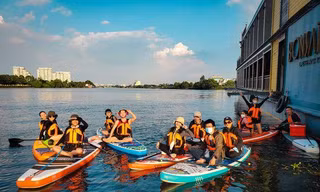 Trải nghiệm mới mẻ qua môn thể thao chèo SUP