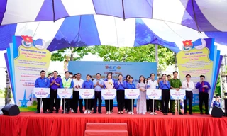 Tỉnh Đoàn Bình Dương ra mắt 7 đội hình tình nguyện tại Lễ khởi động Tháng Thanh niên năm 2023
