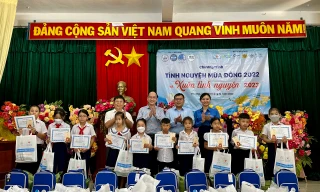 ‘Tình nguyện mùa Đông năm 2022’: Mang niềm vui đến với đồng bào khó khăn vùng sâu, vùng xa