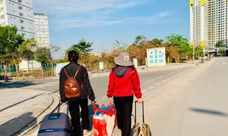 Trường bất ngờ quay lại hình thức học online, sinh viên lao đao vì lỡ cọc tiền thuê trọ