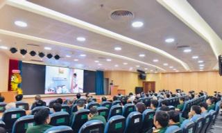 Đoàn viên, thanh niên Bệnh viện Quân y 175 gặp mặt, tri ân cán bộ cấp tướng phía Nam 