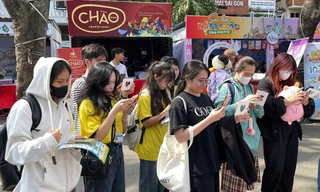 Cuối tuần, bạn trẻ Sài Gòn ‘săn’ tour du lịch giá rẻ