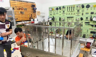 Chế tạo robot vận chuyển nhu yếu phẩm trong khu cách ly