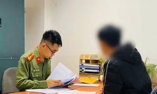 Nam thanh niên bị phạt 7,5 triệu đồng vì báo chốt CSGT trên Facebook