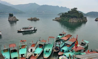 Giám đốc để ngoài sổ sách 4,6 tỷ đồng khi khai thác cảng du lịch Thung Nai - Hòa Bình