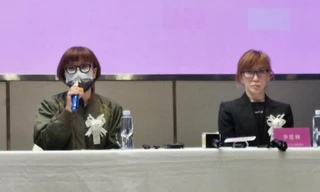 Hai chị gái Coco Lee tổ chức họp báo phản đối hồi sinh em gái