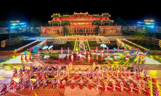  Huế - thành phố Festival của Việt Nam