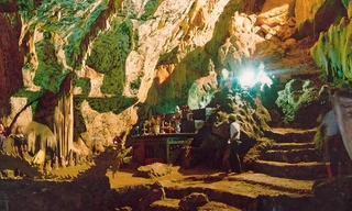 Phía trong Động Tiên Sơn sau khi doanh nghiệp đầu tư