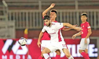 LS V-League 2021 đang sôi động thì phải tạm dừng dài hạn vì dịch COVID-19. Ảnh: Anh Tú