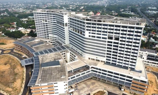 Dự án Bệnh viện 1.500 giường ở Bình Dương chậm tiến độ. Ảnh: HC