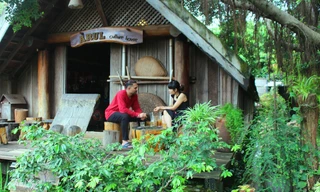 Quán cà phê nhà sàn Êđê được nhiều khách chuộng