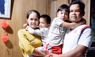 Làng đa dân tộc 