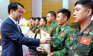 Quên mình cho sứ mệnh cao cả 