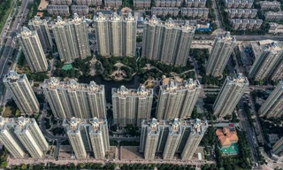 Dày đặc các dự án nhà chung cư cao tầng, nhưng giá nhà vẫn đắt