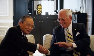 Tổng công trình sư của 'đại học toàn cầu' 