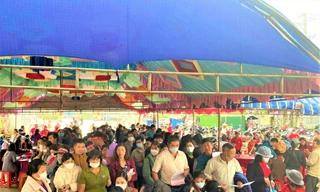 Bà con Đắk Lắk đi hiến máu rất đông, như ngày hội đoàn kết các dân tộc