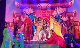 Sân khấu truyền thống lo thưa vắng khán giả