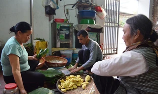 Hộ gia đình ông Nguyễn Đình Khoa mong ngóng vụ Tết diễn ra suôn sẻ