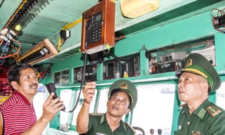 Chống khai thác, đánh bắt hải sản trái phép: Nghiêm khắc, quyết liệt hơn