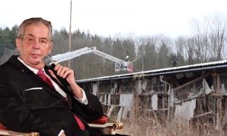 Tổng thống CH Séc Miloš Zeman trong cuộc trả lời phỏng vấn truyền hình ngày 26/4. Ảnh: Jiří Ovčáček