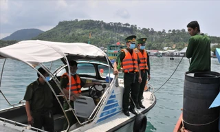 Lực lượng biên phòng Kiên Giang thực hiện việc tuần tra, kiểm soát