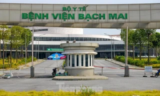 Bệnh viện Bạch Mai cơ sở 2 (ở Hà Nam) được đầu tư hoành tráng nhưng khó khăn trong việc đưa vào hoạt động. Ảnh chụp tháng 7/2022. Ảnh: Hoàng Mạnh Thắng