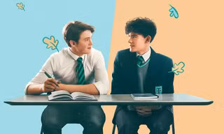 “Heartstopper” mùa 2: Cặp đôi chính vừa ngọt ngào ở Paris, bỗng xuất hiện rắc rối đầu tiên