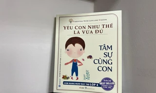 “Yêu con như thế là vừa đủ”: Người bạn tâm lý giúp bố mẹ là người đồng hành xịn sò của con