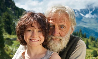 Reply Y2K: Quả lựu chưa kịp chín và bài học nhớ mãi của ông tôi