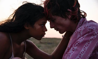 Timothée Chalamet được khen hết lời, nhận tràng pháo tay dài 9 phút cho phim “Bones and All”