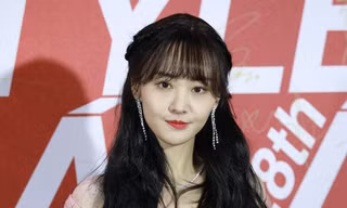 Chủ nợ sang tận Mỹ tìm, Trịnh Sảng trả lời “Tôi sống bằng tiền lương hưu của bố mẹ”