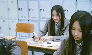 Bạn tốt như người thắp đèn, thắp lên ánh sáng lấp lánh mà chính mình bỏ quên