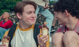 “Heartstopper” mùa 2: Hành trình yêu thương hứa hẹn dũng cảm hơn và ngọt ngào hơn