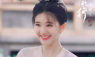 Lý do Triệu Lộ Tư tuy là nữ phụ nhưng “lấn át” cả Địch Lệ Nhiệt Ba trong “Trường Ca Hành"?