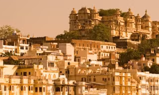 Bé gái 6 tuổi bị cưỡng hiếp ở làng Keshavpura, Rajasthan, Ấn Độ