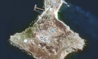 Nga bất ngờ tập kích đảo Rắn bằng tên lửa Kh-22