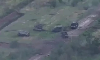 Ukraine tuyên bố vừa phá hủy gần 20 xe bọc thép của Nga