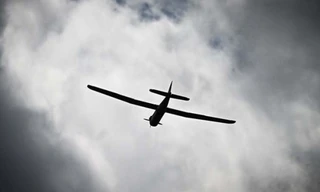 Nga - Ukraine không kích lẫn nhau, hàng trăm chuyến bay bị tê liệt