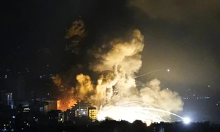 Israel nối lại các cuộc không kích Li-băng