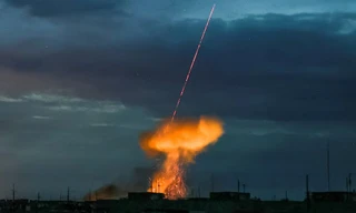 Nga dùng máy bay không người lái mới để 'săn' vị trí phòng không Ukraine 