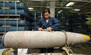 Israel nhận gần 2.000 quả bom hạng nặng của Mỹ giữa lúc căng thẳng Trung Đông leo thang