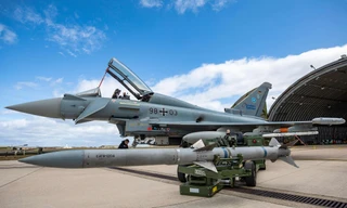 Đức chi 3 tỷ USD mua gần 1.000 tên lửa AIM-120C8 AMRAAM của Mỹ