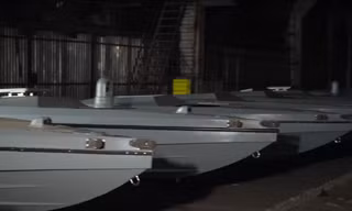 Ukraine nâng cấp xuồng tự sát, trang bị 860 kg thuốc nổ