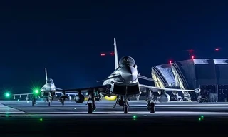 Anh lần đầu điều tiêm kích tấn công các mục tiêu quân sự của Houthi